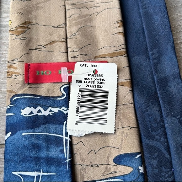 NWT Ho Ho Ho Holiday  Necktie Christmas Santa Tie - Picture 6 of 8